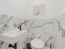 GT7 Apartments District 9 - by SKY9