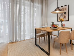 GT7 Apartments District 9 - by SKY9