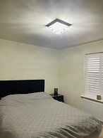 House-sleeps 8-parking-garden