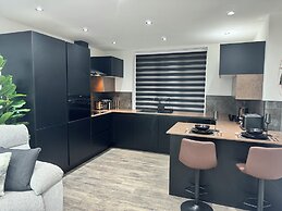 Luxury Flat in Uxbridge