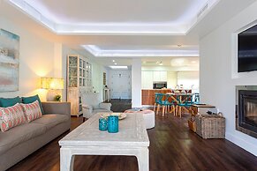 Genteel Home Venalmar Terrace