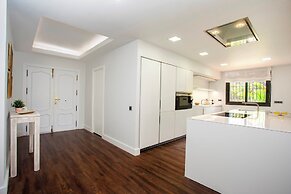 Genteel Home Venalmar Terrace