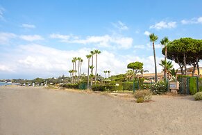 Genteel Home Venalmar Terrace