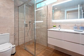 Genteel Home Elcano Terrace