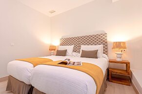 Genteel Home Teatro Gongora