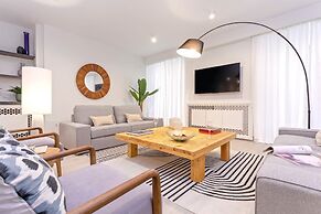 Genteel Home Teatro Gongora