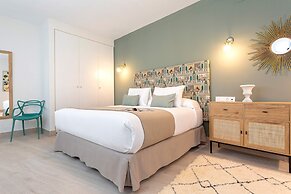 Genteel Home Teatro Gongora