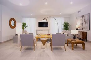 Genteel Home Teatro Gongora