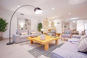 Genteel Home Teatro Gongora