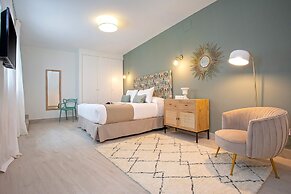 Genteel Home Teatro Gongora