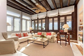 Genteel Home Paseo Marítimo