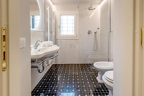 Genteel Home Giraldi