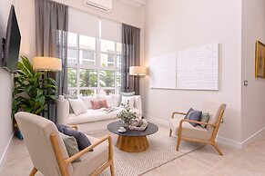 Genteel Home Plaza del Obispo