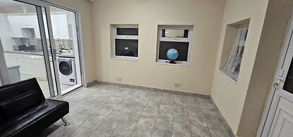 Spacious & Modern 2-bed House in Dagenham