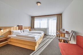 Hotel Garni Tirol