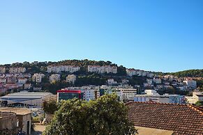 Hedera Estate, Hedera A37