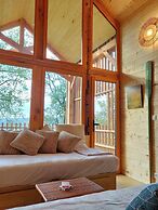 Cabane de la Saône by Lyon Country House