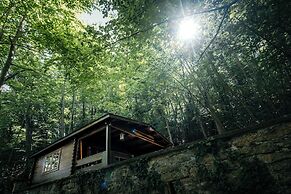 Cabane de la Saône by Lyon Country House