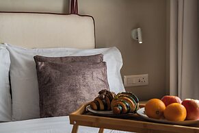 Travi Boutique By Holi