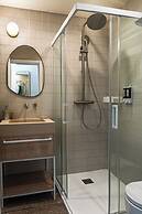 Travi Boutique By Holi