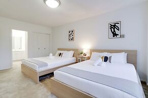 Crystal City Apt Close to Airport