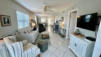 Sandy Beach 326 in Fort Myers Beach