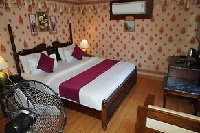 Theharav Resort