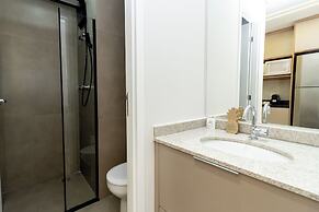 Piscina- academia- AC - Brazilian Corner