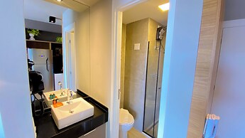 Piscina- academia- AC - Brazilian Corner