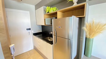 Piscina- academia- AC - Brazilian Corner