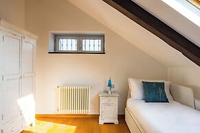 Un Terrazzo Panoramico su Napoli