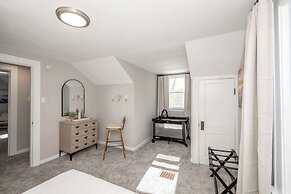 Bridgetown Bungalow West Cincy