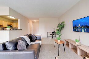 Modern Apartment with Top Amenities