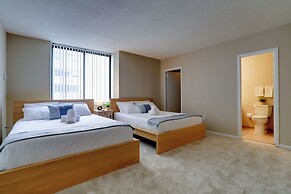 Modern Apartment with Top Amenities