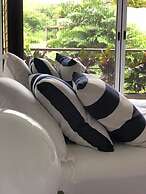 Yeguas 102 by Wynwood House