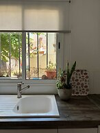 Lovely 4-bed Cottage in Las Chapas Marbella