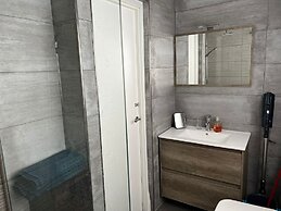 Lovely 4-bed Cottage in Las Chapas Marbella