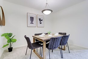 Comfortable Apt in Crystal City