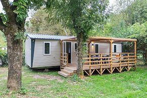 Camping Château de l'Hom