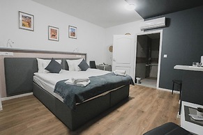 Safari Hotel