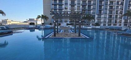 Downtown Doral Condo w-Free Parking