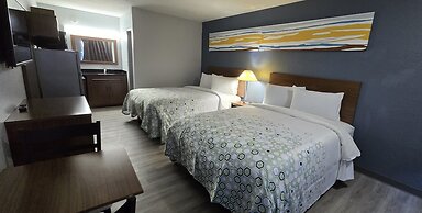 HomeTowne Studios LaGrange