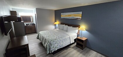 HomeTowne Studios LaGrange