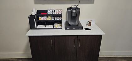 HomeTowne Studios LaGrange