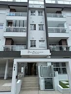 Ap Santorini Residence com Piscina