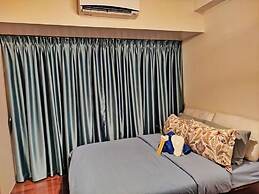 CitySkyline View 53F-Air Residences