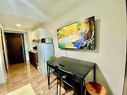 CitySkyline View 53F-Air Residences