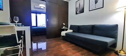 CitySkyline View 53F-Air Residences