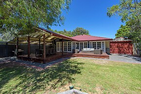Willmott Beach House
