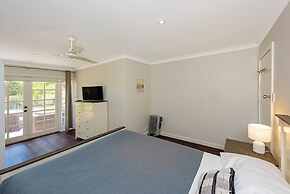 Willmott Beach House